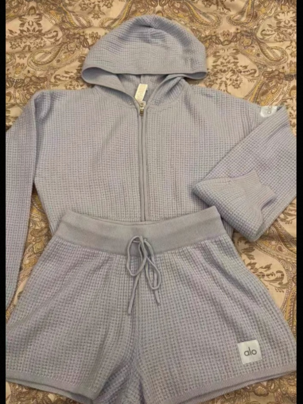 ALO YOGA CASHMERE WAFFLE KNIT SET